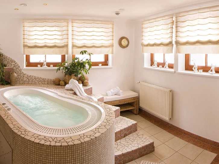 Private spa whirlpool at Hotel Daniel in Ötztal Private spa whirlpool at Hotel Daniel in Ötztal